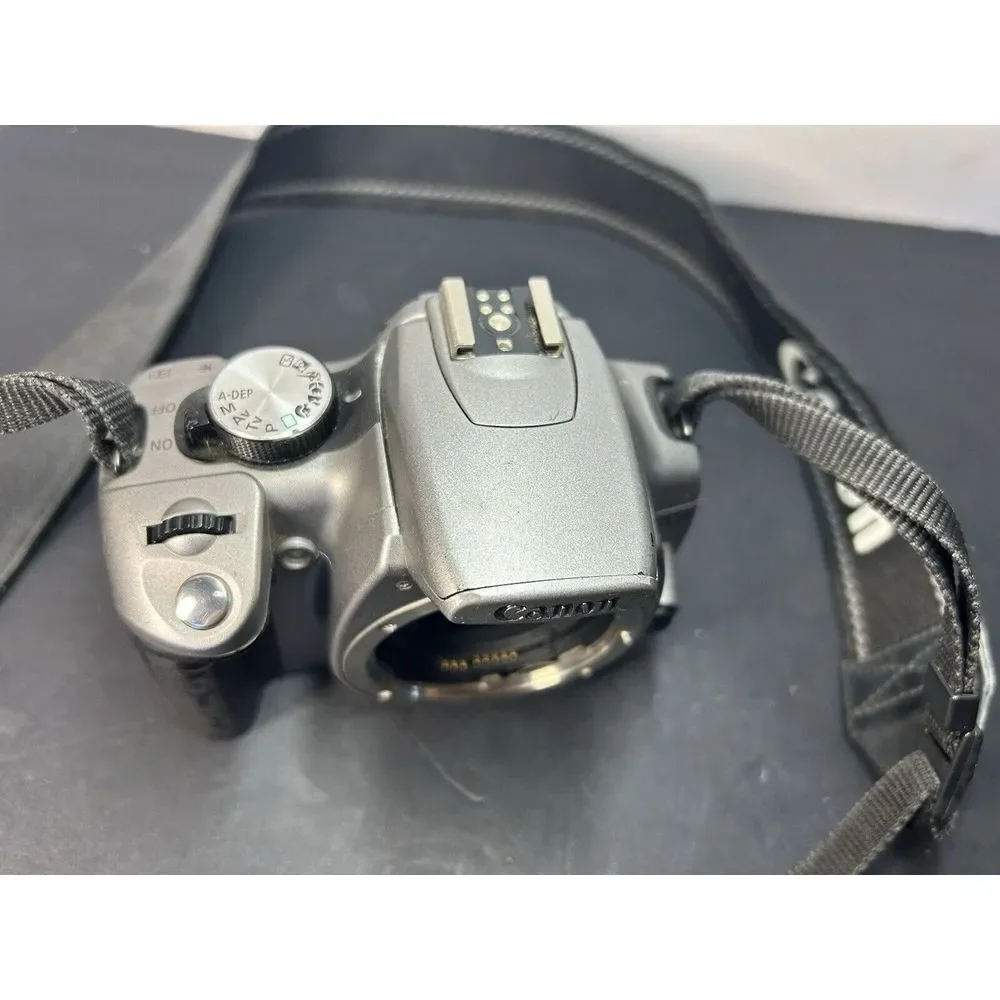 Canon EOS Digital Rebel XT/EOS 350D 8.0 MP Digital SLR Camera DS126071 BODY ONLY